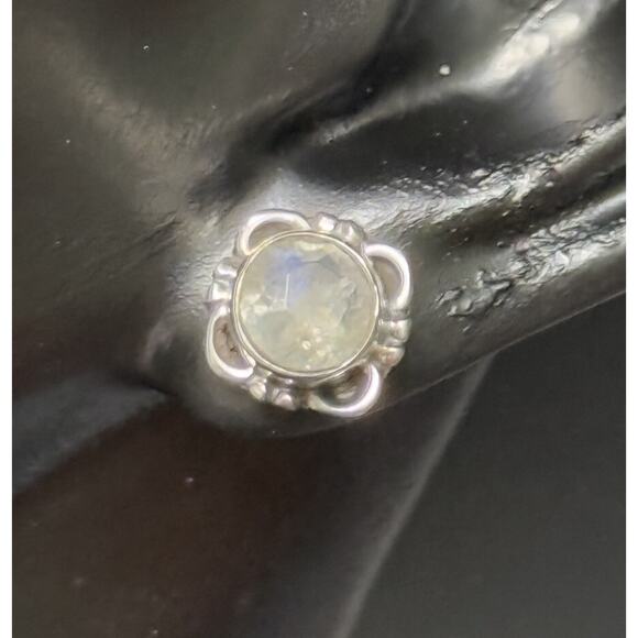 New Condition Sterling Silver Genuine Moonstone Stud Earrings 925 5MM - Picture 3 of 8